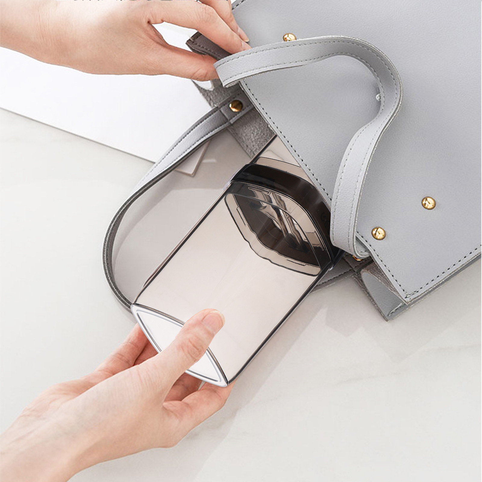 Premium Travel Toothbrush Box  - Home Security Premium 评论和价格